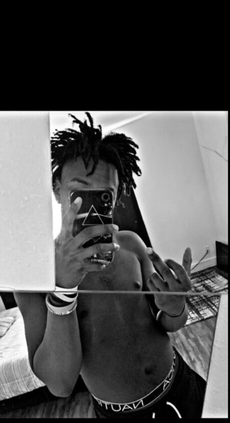 Photo nue de fuite OnlyFans de Dae