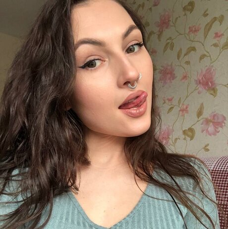 Nøgent lækket OnlyFans-billede af Nicole Love 