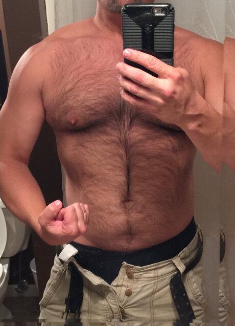 Обнаженная фотография утечки OnlyFans от Hiimdave