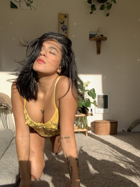 Nacktes geleaktes OnlyFans-Foto von Sweetlikehoney1111