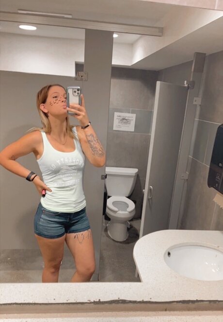Nacktes geleaktes OnlyFans-Foto von Jaybird