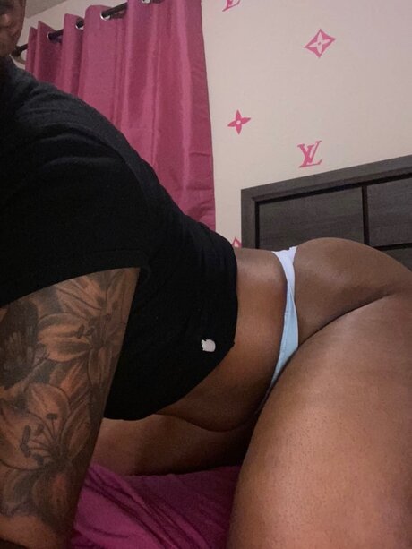 Nacktes geleaktes OnlyFans-Foto von Prettyfacegirlyy