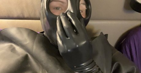 Heavyrubberette_free