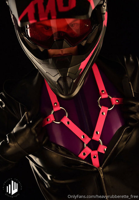 Heavyrubberette_free