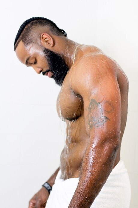 Alaston vuotanut OnlyFans-kuva The Best Kept Secret