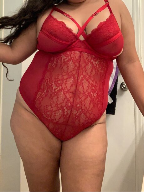 Alaston vuotanut OnlyFans-kuva Roxanne42015