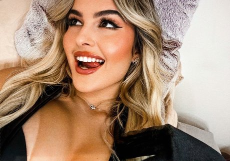 Photo nue de fuite OnlyFans de Sthefany Oliveira