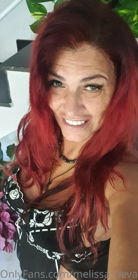 Melissa_devassaoficial