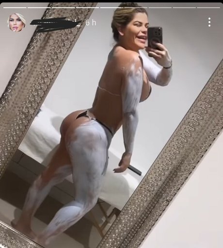 Обнаженная фотография утечки OnlyFans от Tais Lambertini