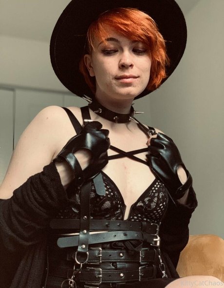 Naughtylittlekitten93