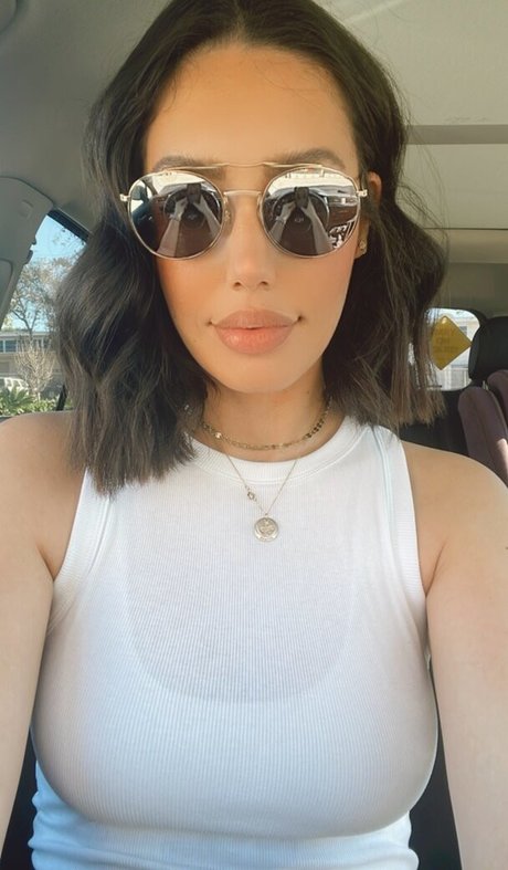 Nahá fotka uniklých OnlyFans od All Bella