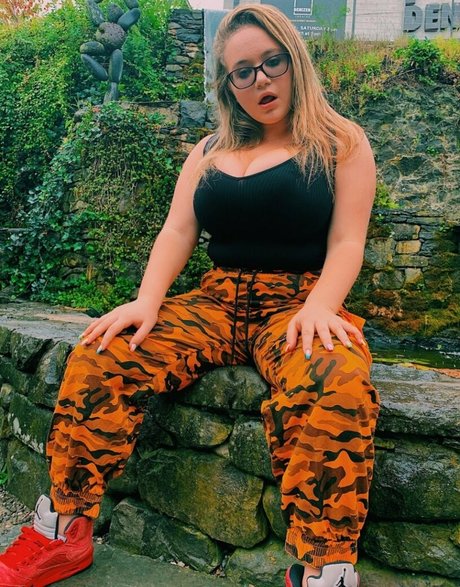 Nahá fotka uniklých OnlyFans od Harley Steins