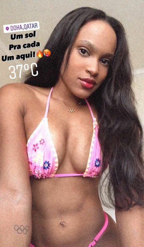 Naken läckt OnlyFans-bild av Rebeca Andrade