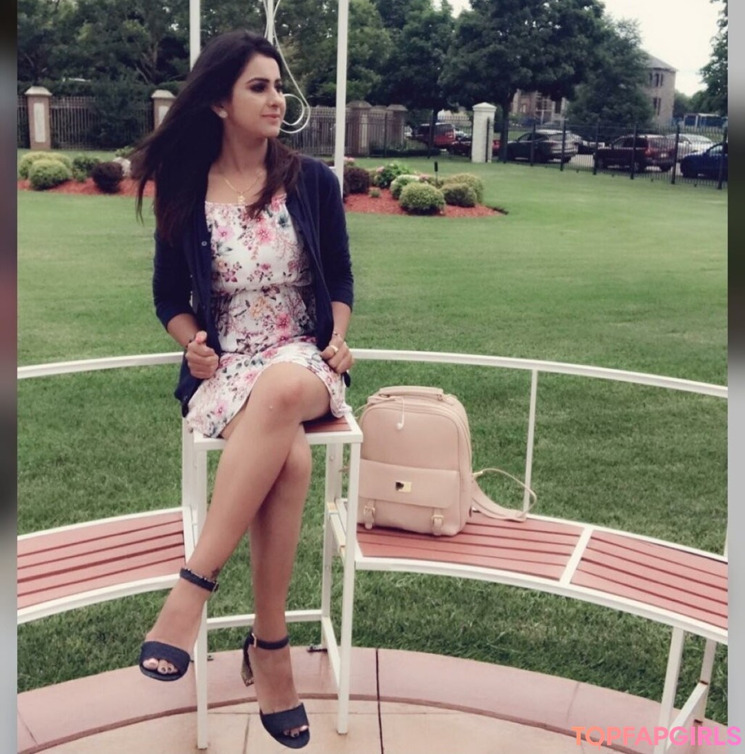 Nahá fotka uniklých OnlyFans od Meetii Kalher #1442