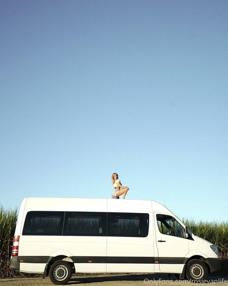 Rosievanlife