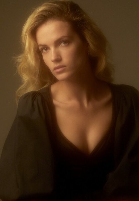 Elektra & Miranda Kilbey