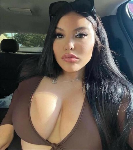 Nahá fotka uniklých OnlyFans od Nattbabe