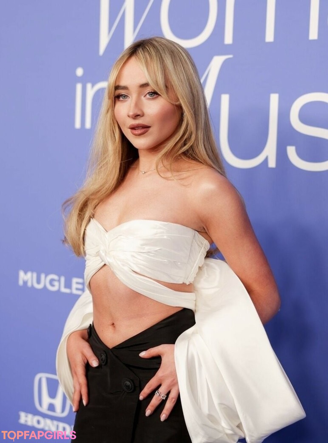 Sabrina Carpenter nude leaked OnlyFans photo #1063