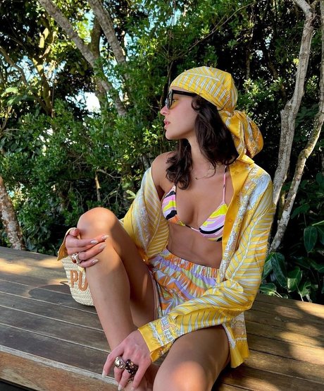 Bruna Marquezine