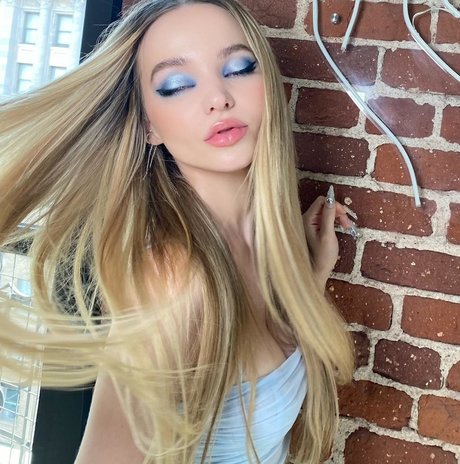 Dove Cameron