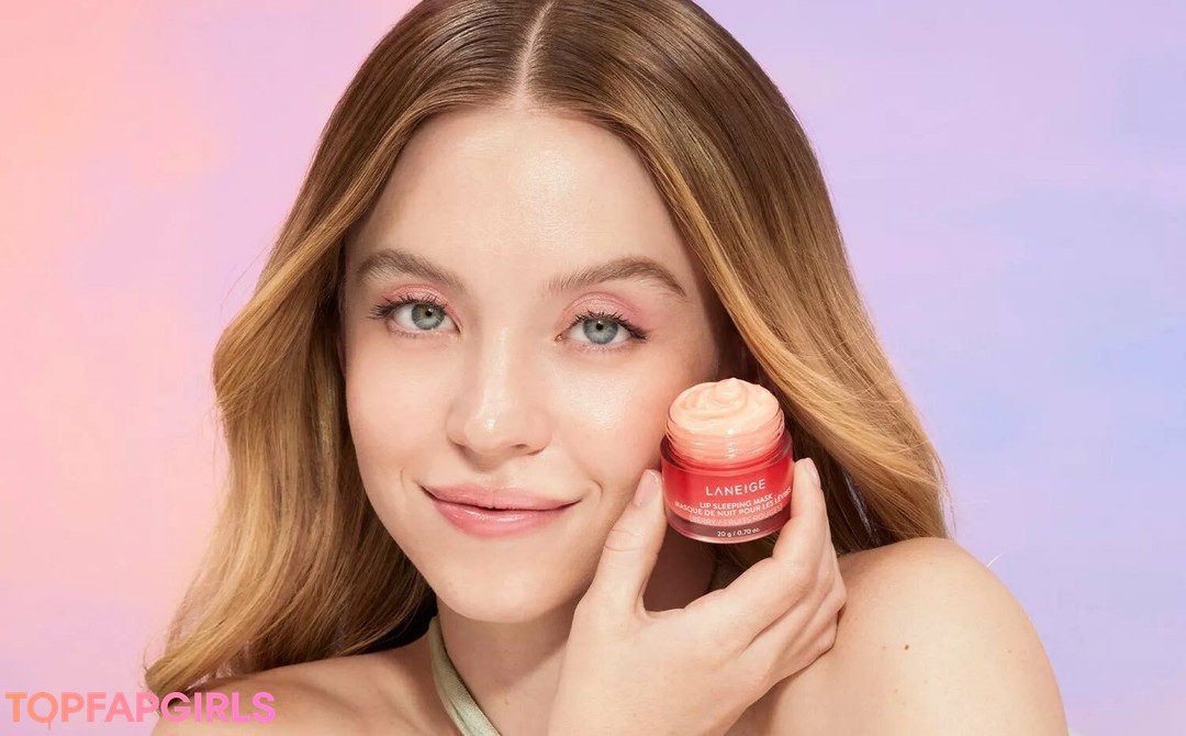 Sydney Sweeney nude leaked OnlyFans photo #1197