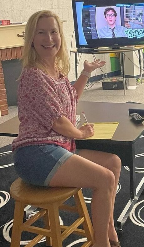 Angela Kinsey