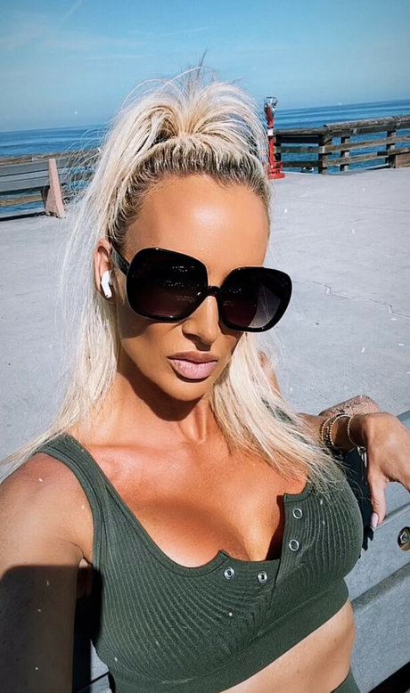 Nacktes geleaktes OnlyFans-Foto von Disco Mammi