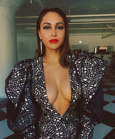 Lindsey Morgan