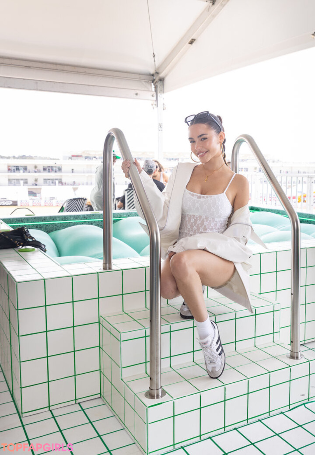 Madison Beer nude leaked OnlyFans photo #1386