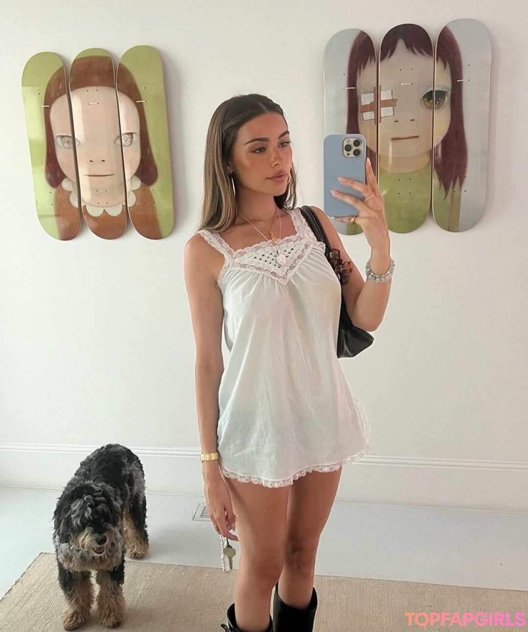 Nøgent lækket OnlyFans-billede af Madison Beer #1904