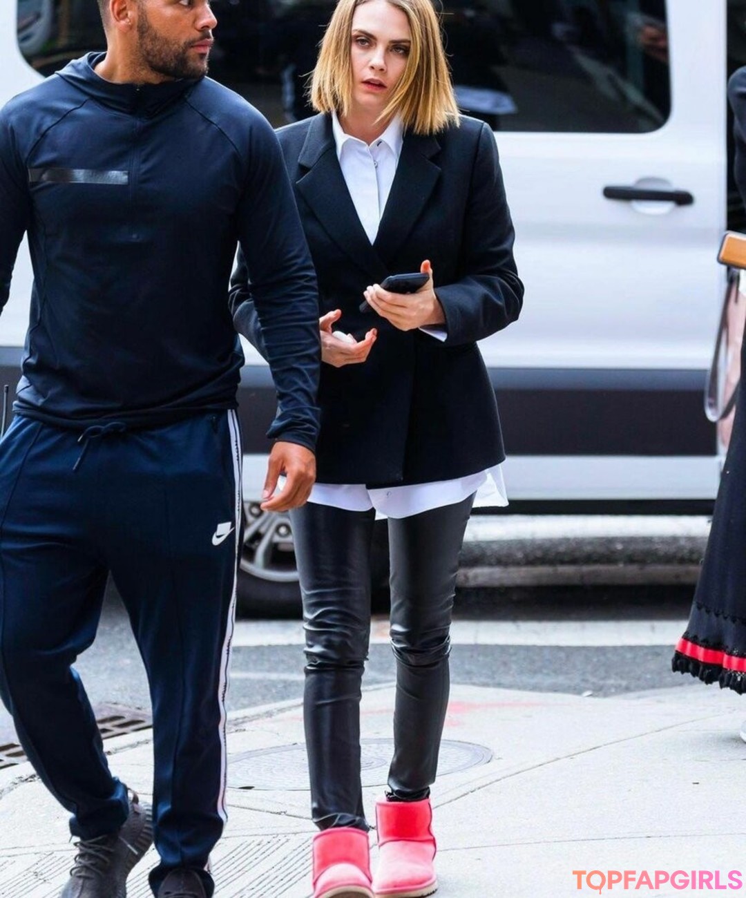 Alasti lekkinud OnlyFans-i pilt Cara Delevingne #1017