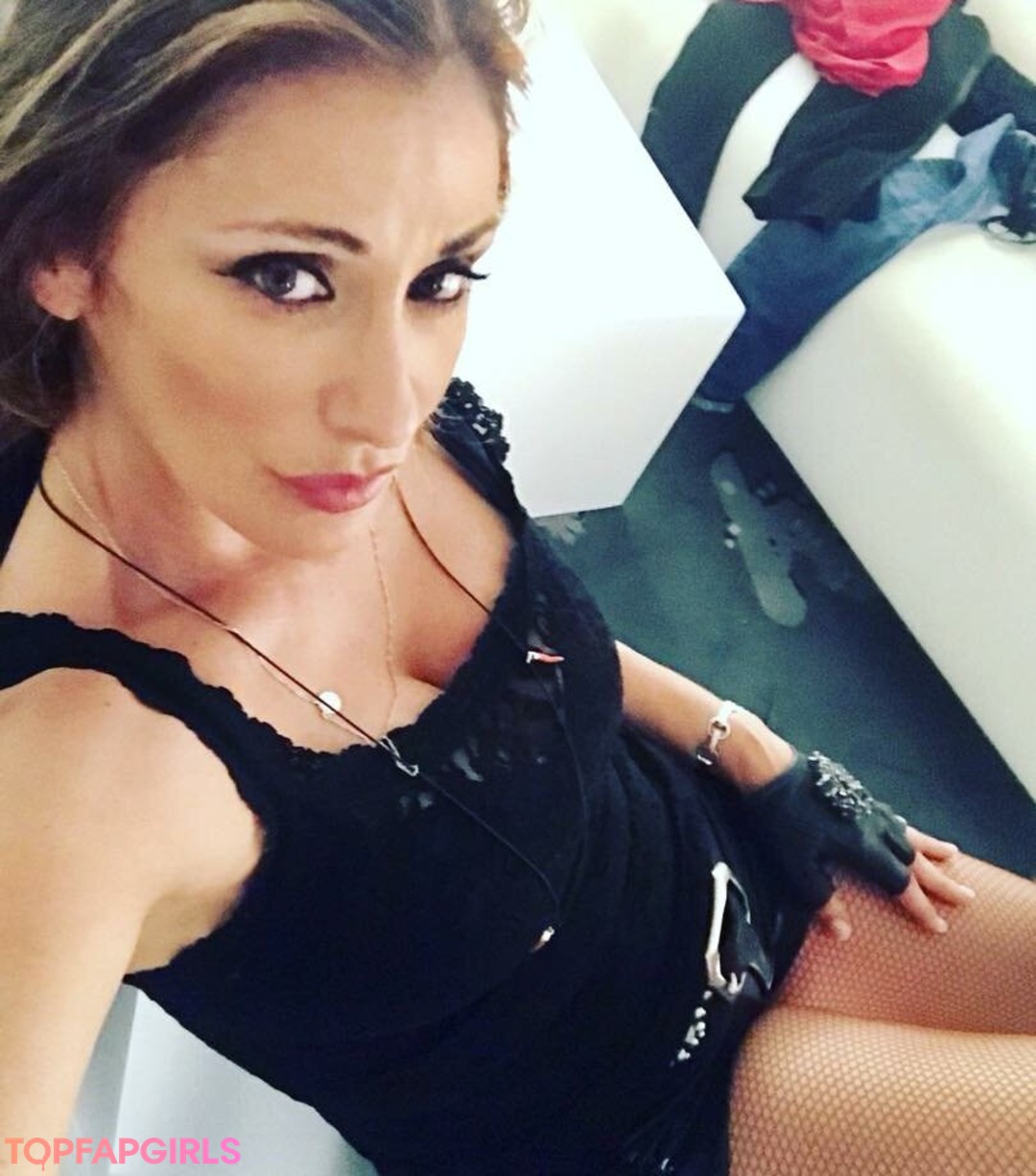 Nahá fotka uniklých OnlyFans od Sabrina Salerno #1731