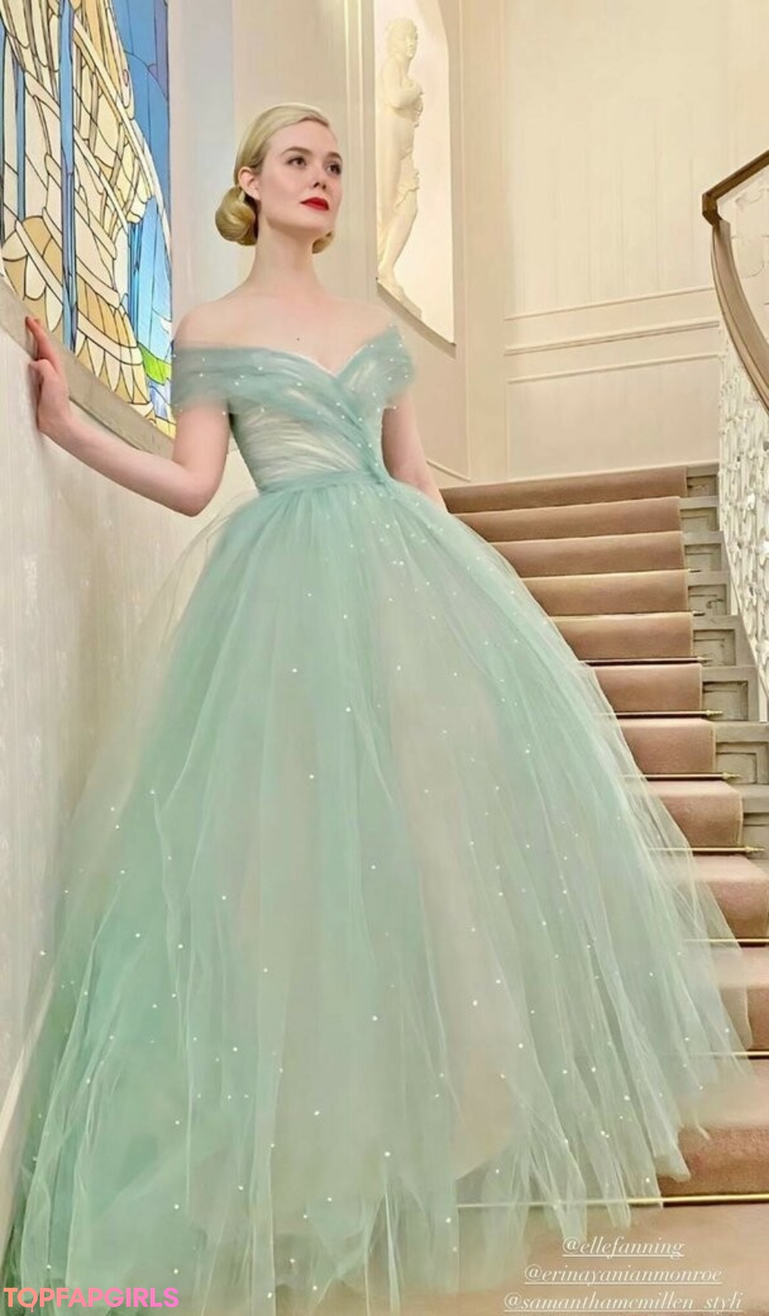Nahá fotka uniklých OnlyFans od Elle Fanning #1156