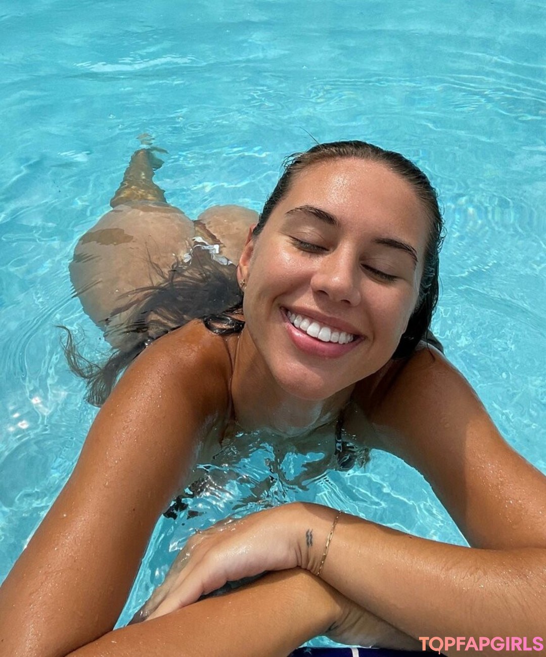 Naken läckt OnlyFans-bild av Brit Manuela #1608