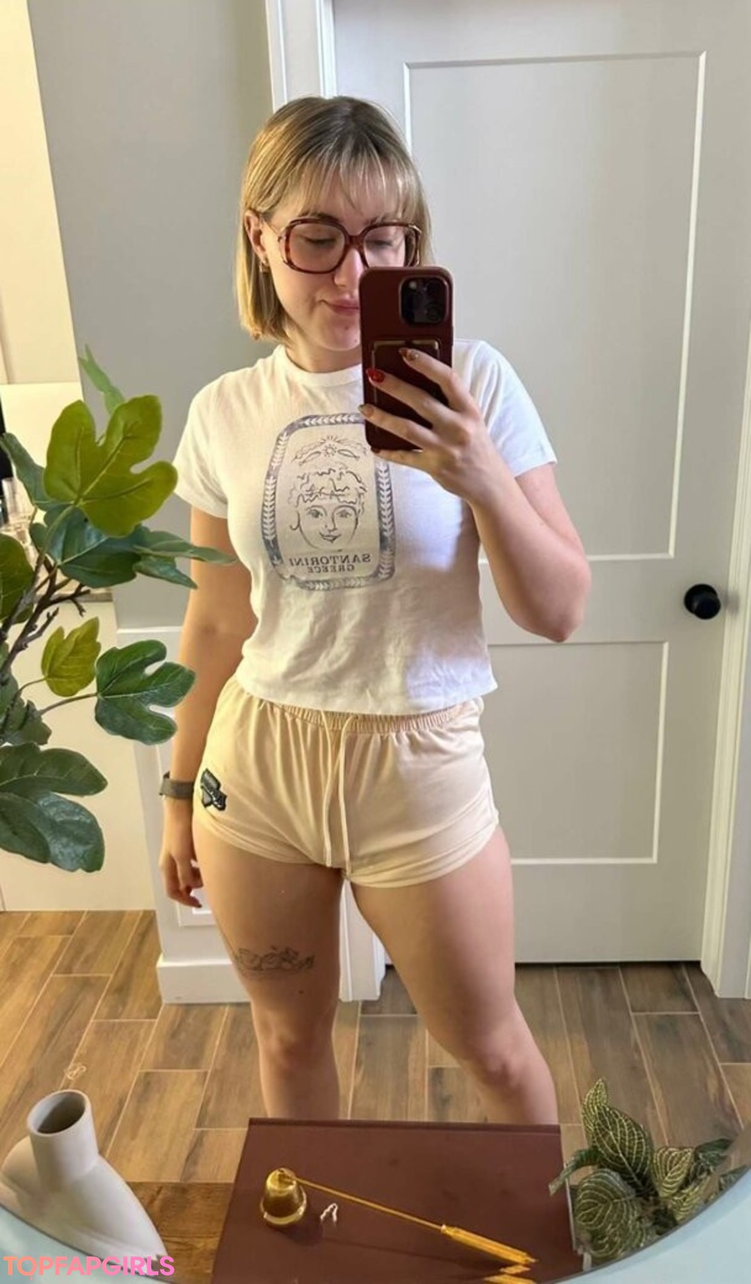 Pineapplebrat nude leaked OnlyFans photo #1494