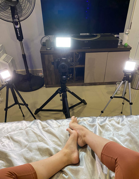 Eurasianfeet OnlyFans