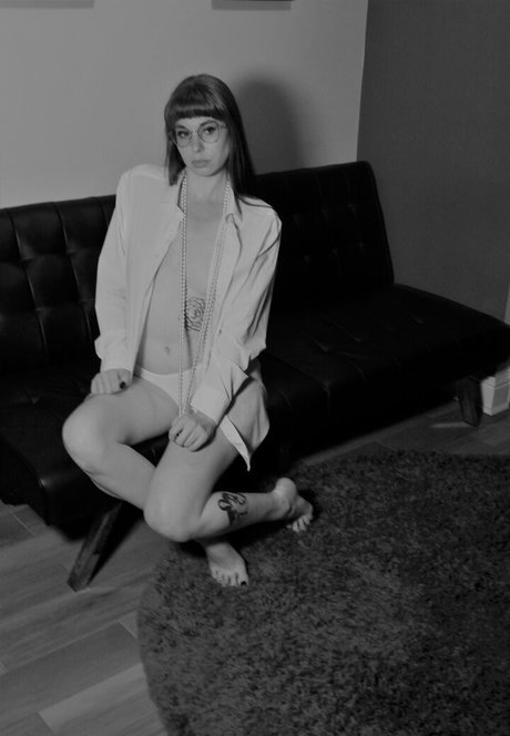 Обнаженная фотография утечки OnlyFans от Yubabayaga