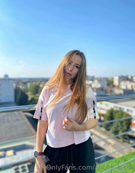 Alicee_kisss