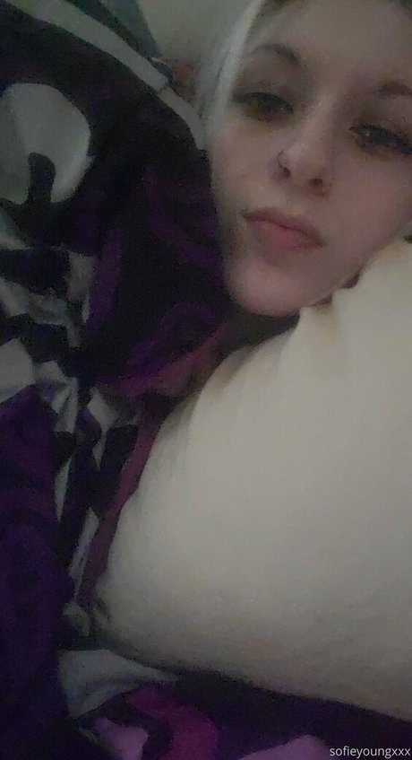Sofieyoungxxx