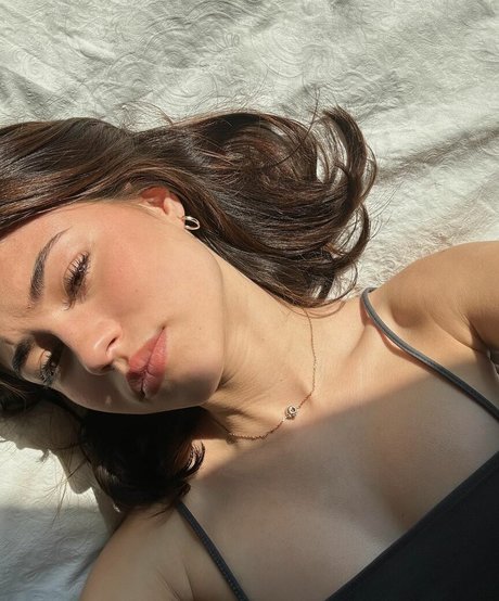 Naken läckt OnlyFans-bild av Ava Rose Beaune