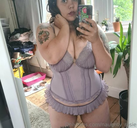 Naughty_rosie