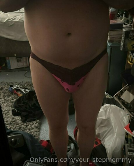 Your_stepmommy