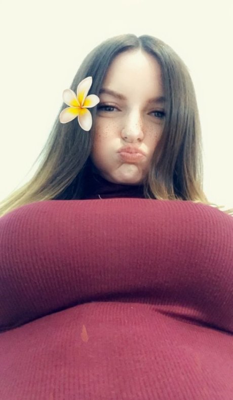 Dakota Blue Richards