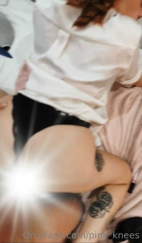 Pinkknees