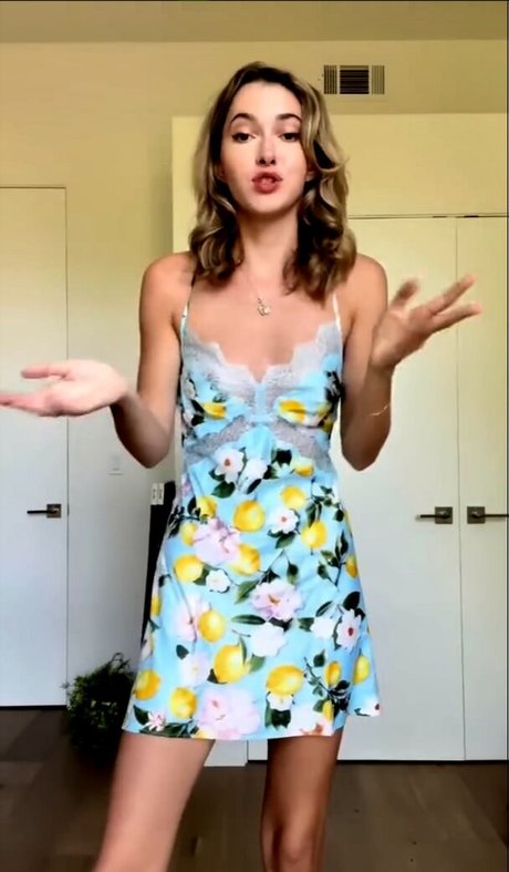 Madeleinecwhite  nude leaked OnlyFans photo