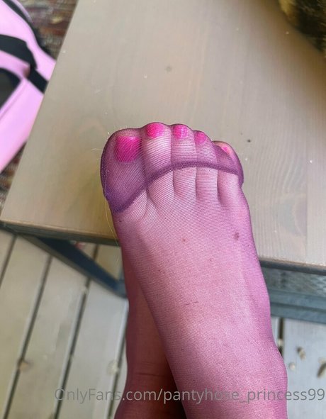 Pantyhose_princess99