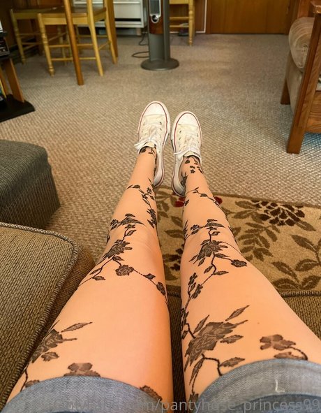 Pantyhose_princess99