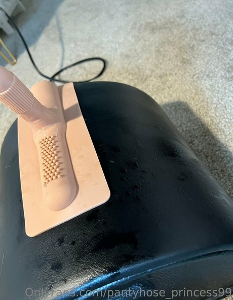 Pantyhose_princess99