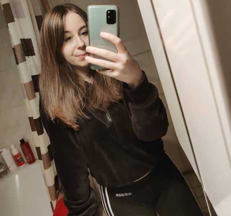 Actuallyalisa  nude leaked OnlyFans photo