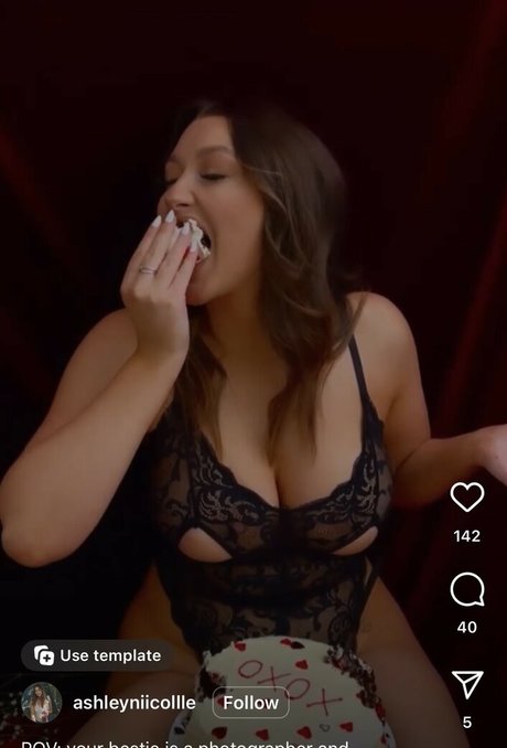 Ashley Delfino-Nikkiashh